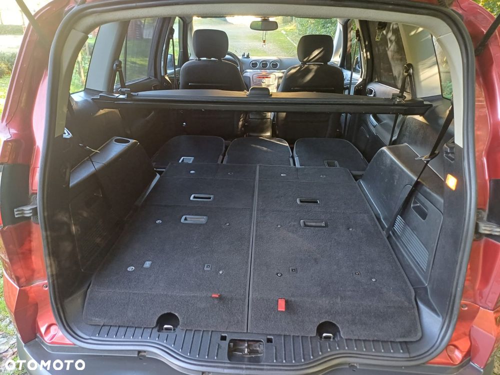 Ford S-Max - 24