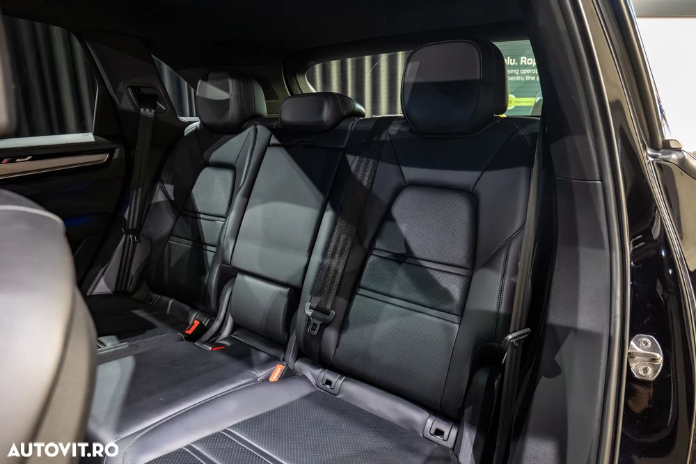 Porsche Cayenne S E-Hybrid Platinum Edition - 22