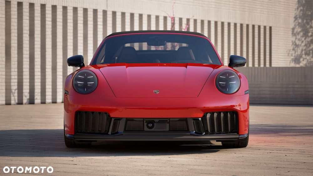 Porsche 911 Carrera T-Hybrid 4 GTS - 5