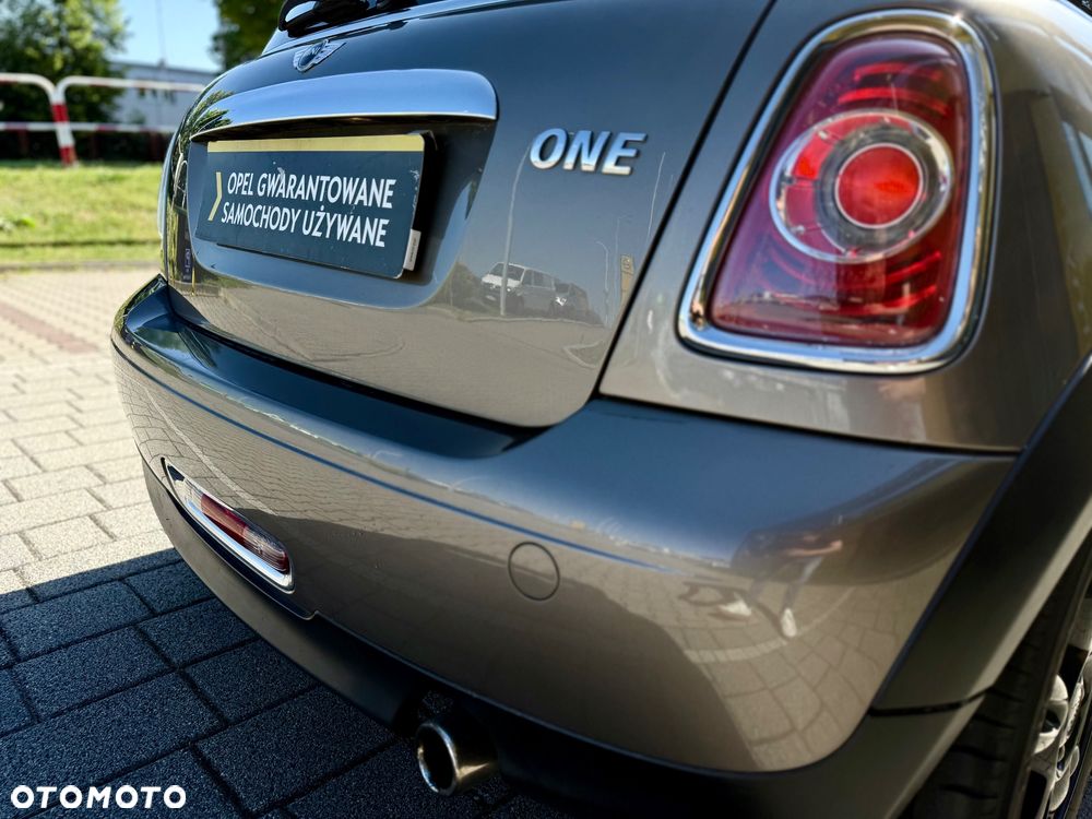 MINI ONE - 8