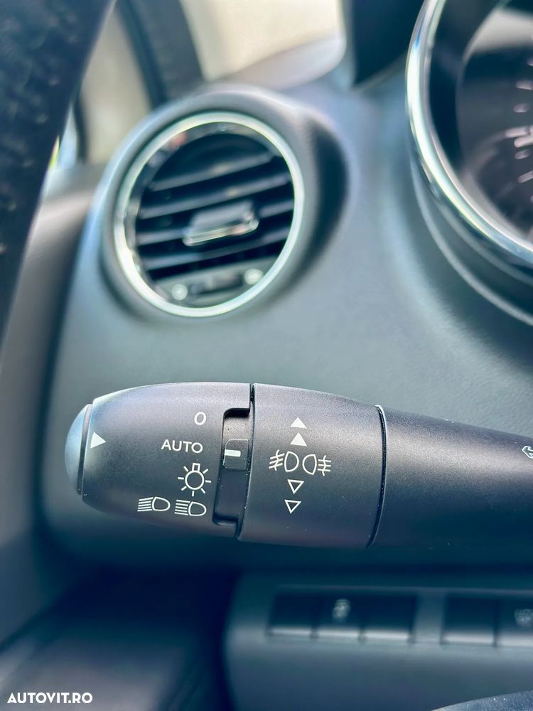 Peugeot 3008 - 19