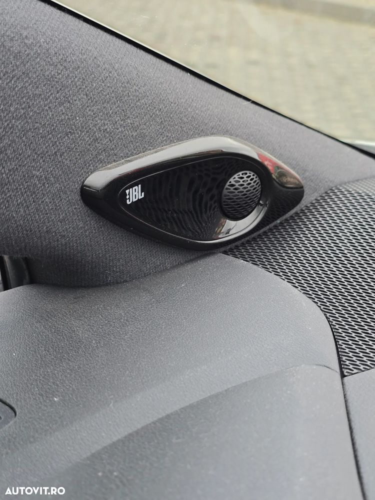 Toyota Corolla 2.0 HSD Exclusive Plus interior Negru - 21