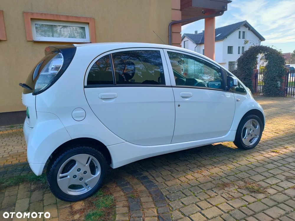 Mitsubishi i-MiEV - 6