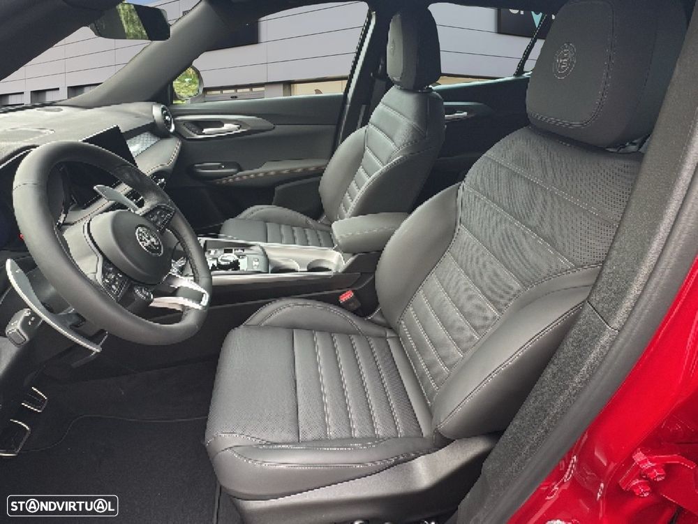 Alfa Romeo Tonale 1.5 VGT Hybrid Veloce - 9