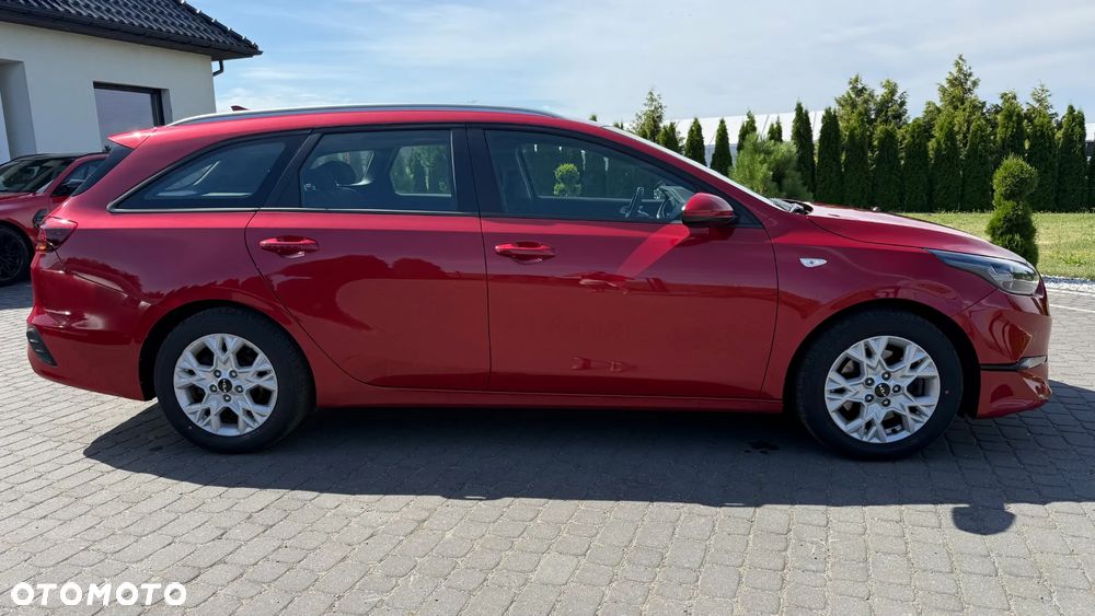 Kia Ceed 1.0 T-GDI 120 OPF Edition 7 - 10