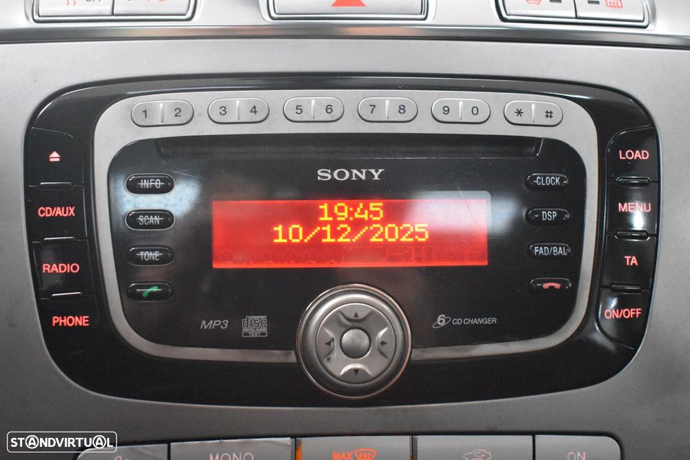 Ford S-Max 2.0 TDCi Trend 7L - 31