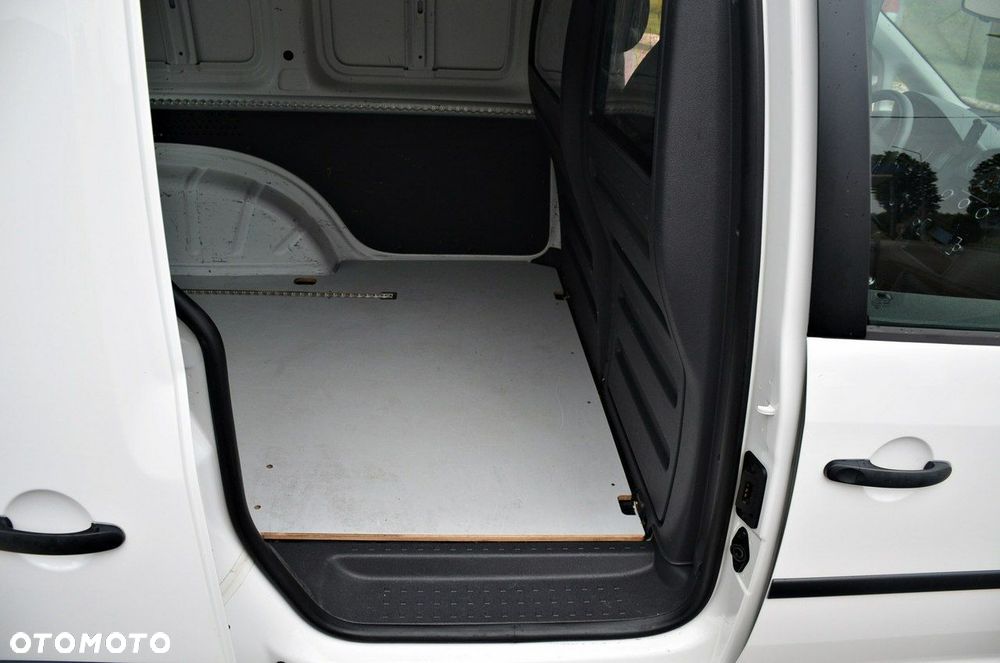 Volkswagen Caddy - 20