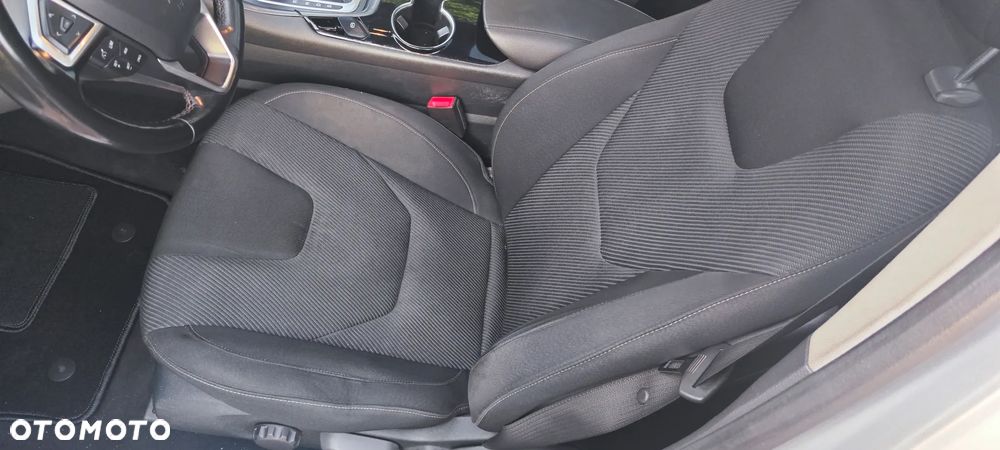 Ford Mondeo 2.0 TDCi STart-Stopp PowerShift-Aut Titanium - 11
