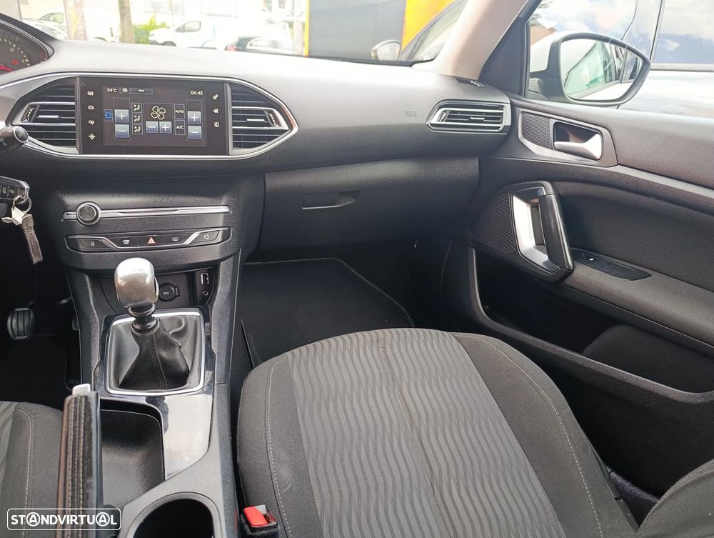 Peugeot 308 SW BlueHDi 120 Stop & Start Active - 8