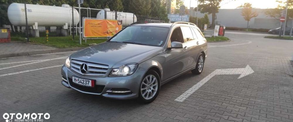Mercedes-Benz Klasa C 200 CDI BlueEff Avantgarde - 37