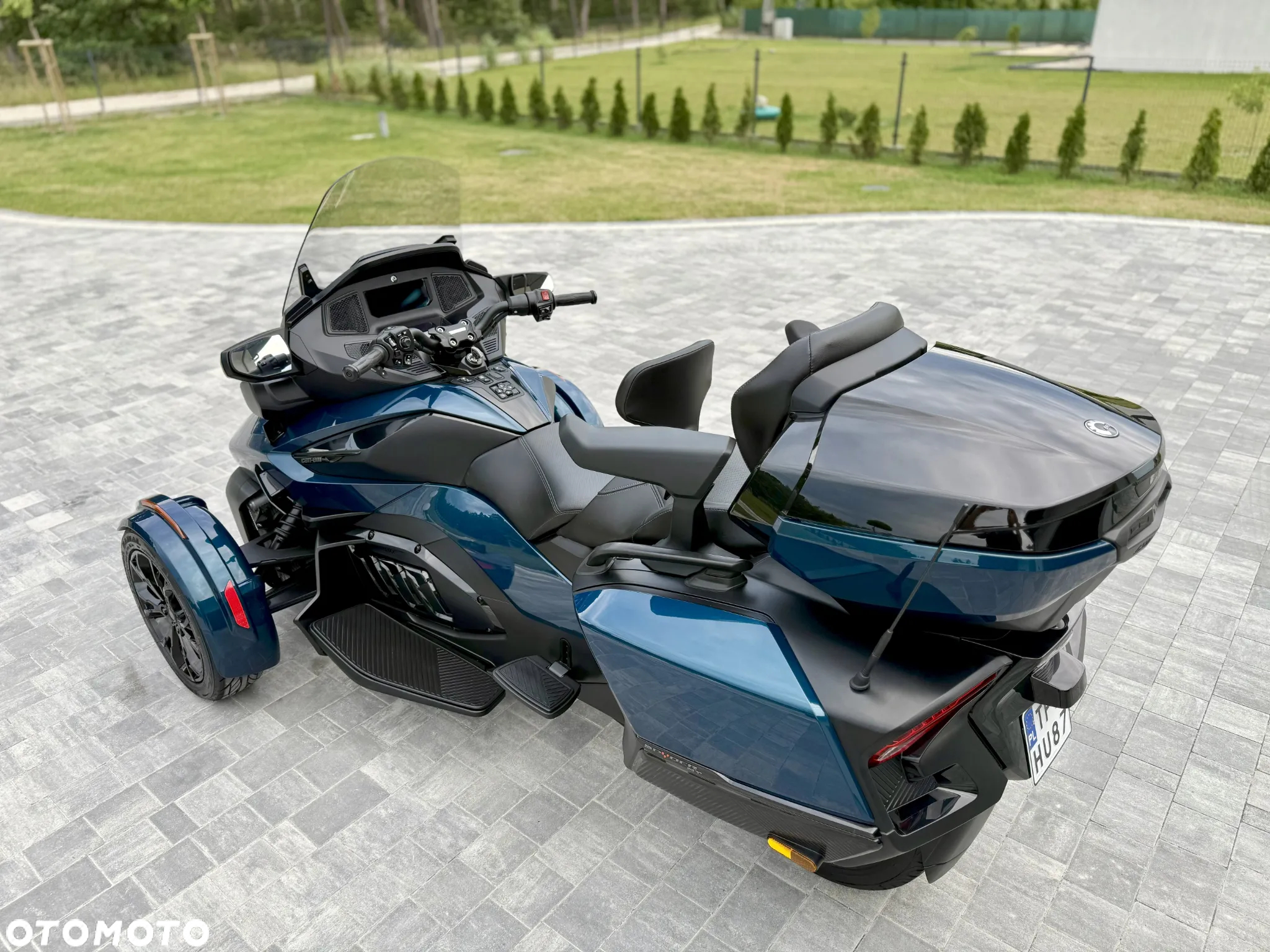Can-Am Spyder - 36