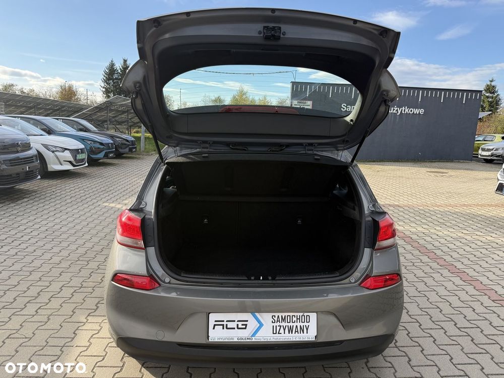 Hyundai i30 - 21