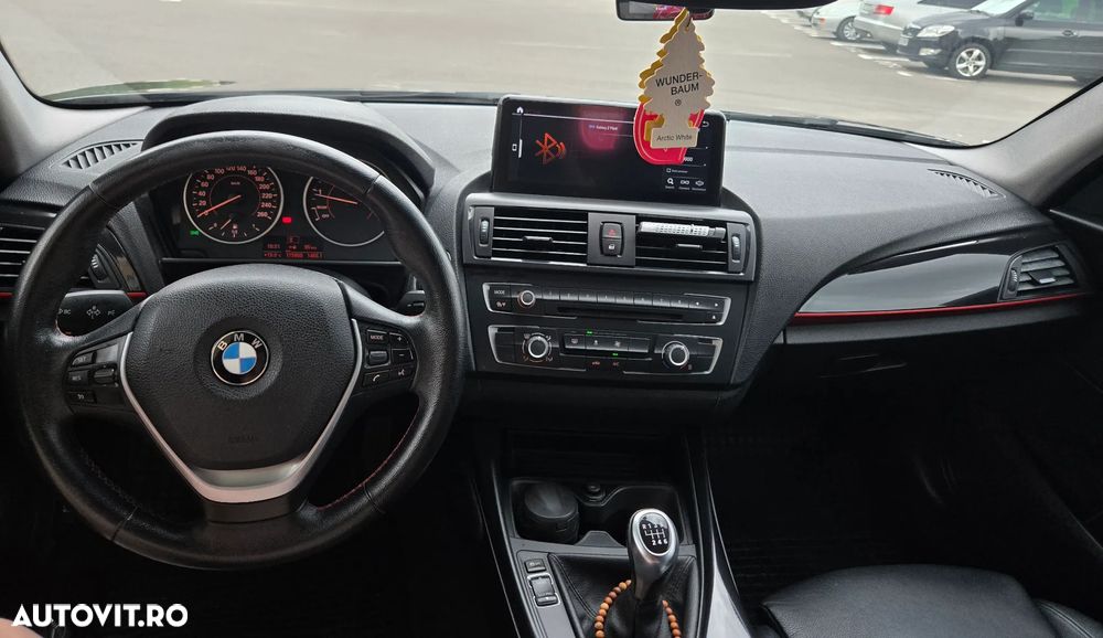 BMW Seria 1 116i - 4