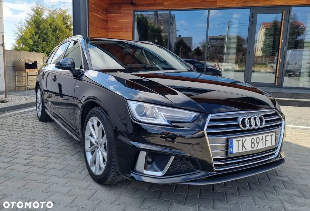 Audi A4 Avant 40 TDI S tronic S line - 1