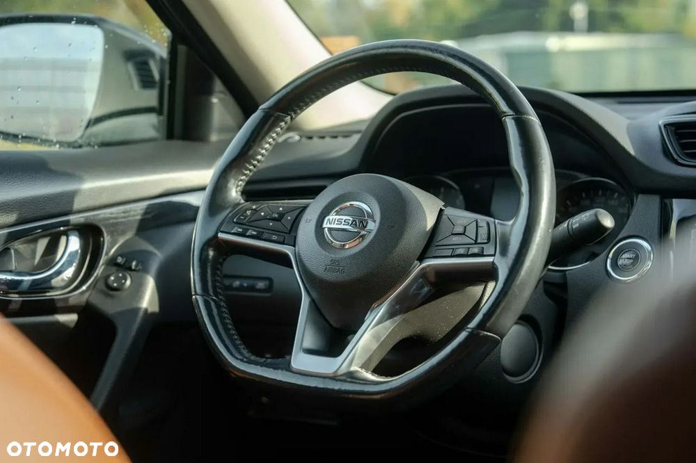 Nissan X-Trail - 17