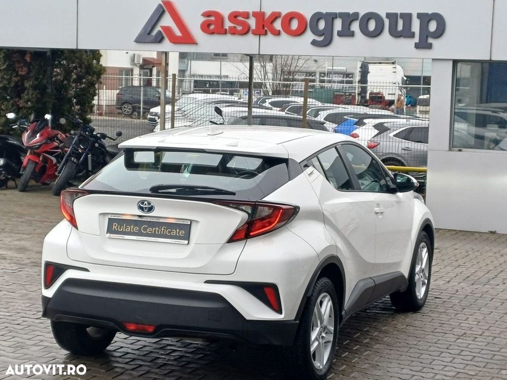 Toyota C-HR - 5