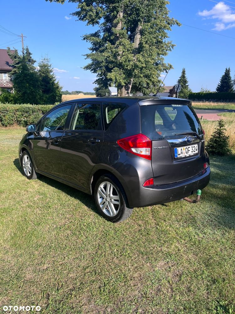 Subaru Trezia - 3