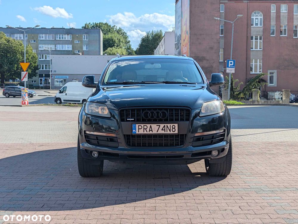 Audi Q7 - 2