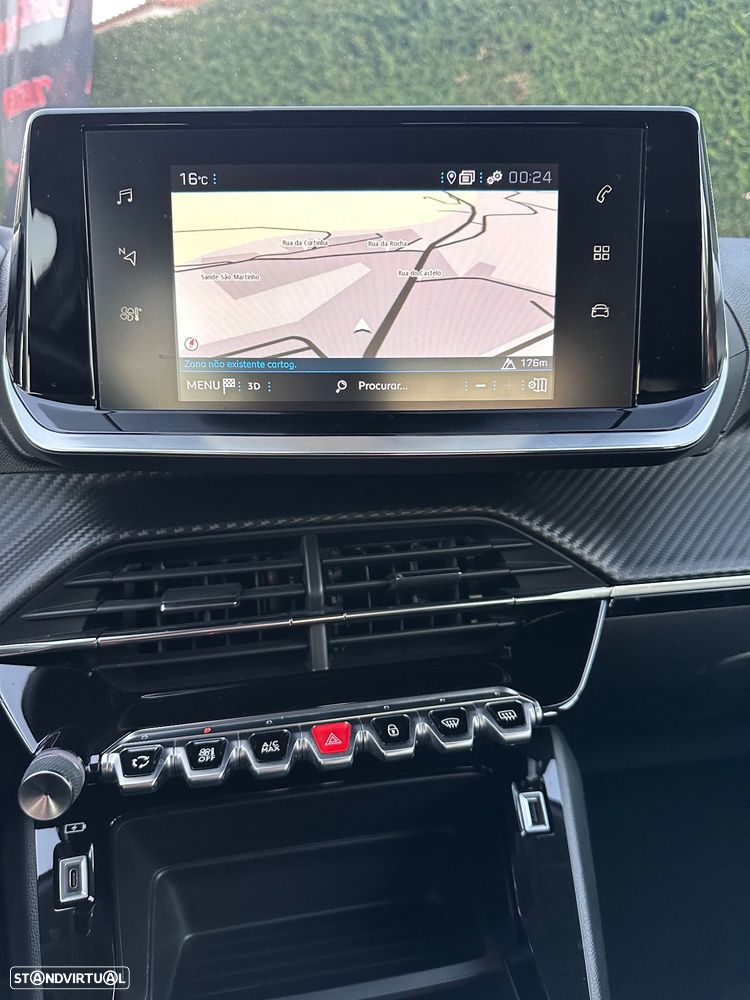 Peugeot 2008 PureTech 130 EAT8 Active - 9