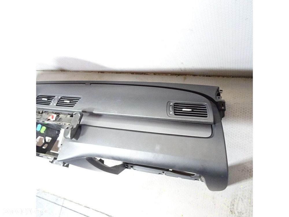 VW PASSAT B6 KONSOLA DESKA AIRBAG KOKPIT - 2