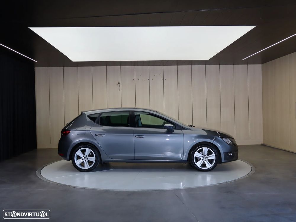 SEAT Leon 2.0 TDI DPF FR - 7