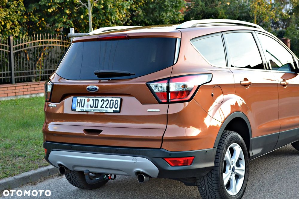 Ford Kuga 1.5 EcoBoost 4x4 Titanium - 17