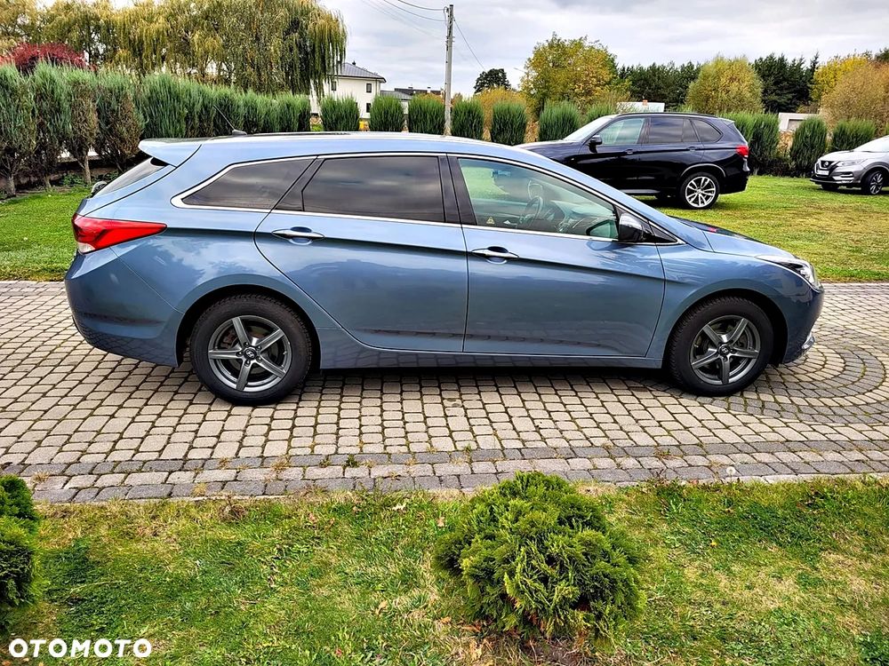 Hyundai i40 Kombi blue 1.7 CRDi Premium - 5