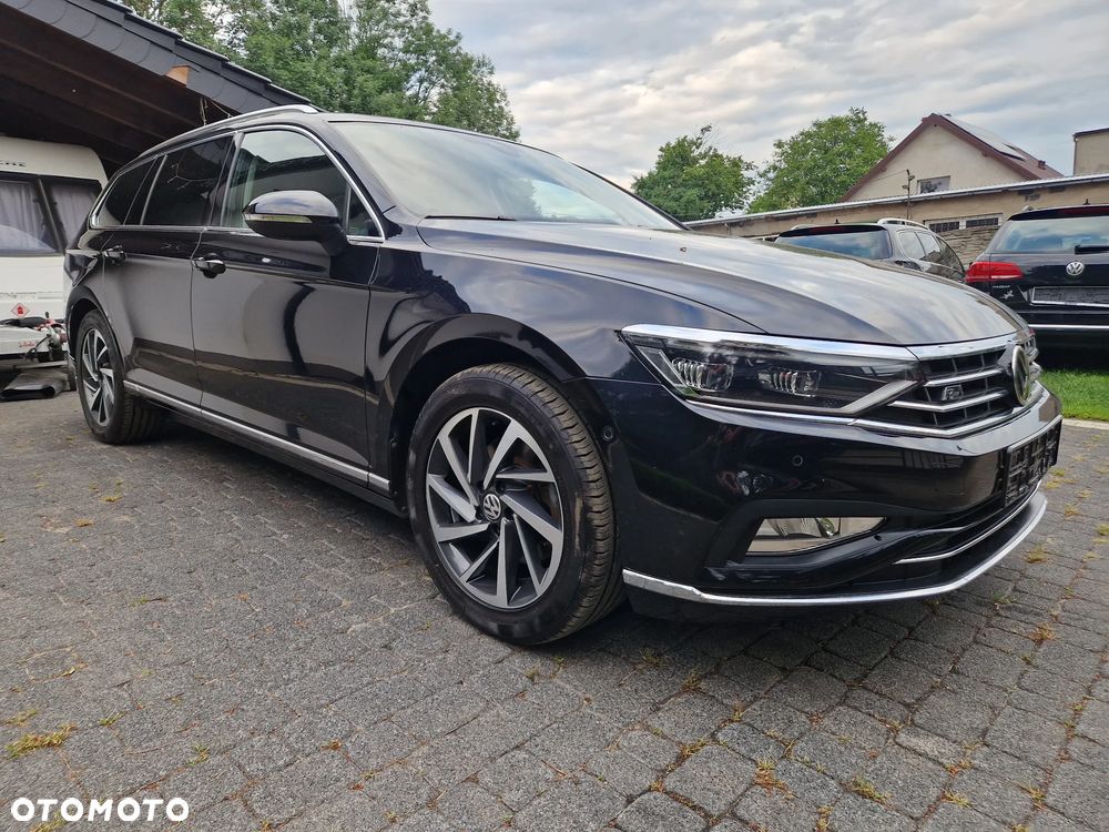 Volkswagen Passat Variant 2.0 TDI SCR DSG BlueMotion Highline - 8