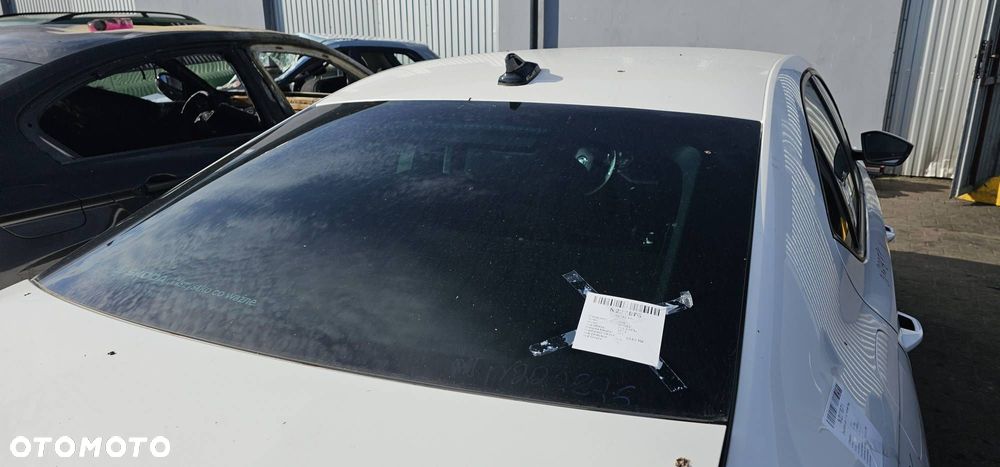 SZYBA TYŁ SKODA OCTAVIA IV HATCHBACK - 2