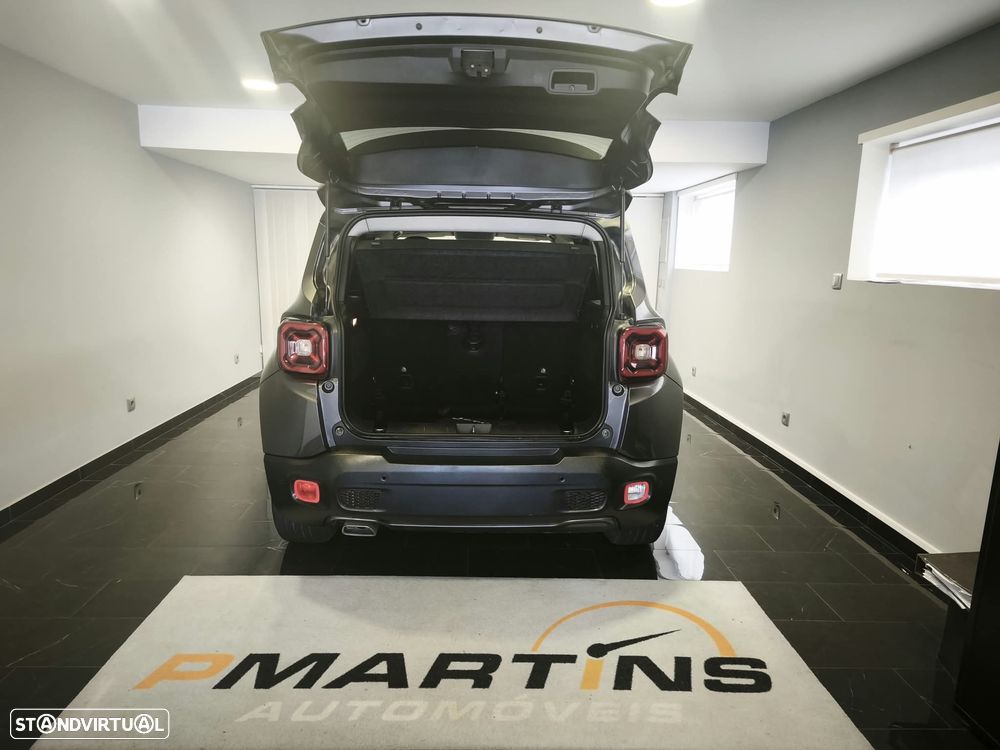 Jeep Renegade - 17