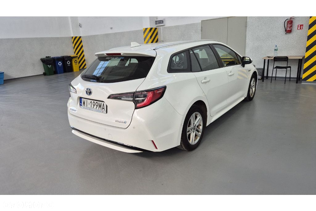 Toyota Corolla 1.8 Hybrid Comfort - 10