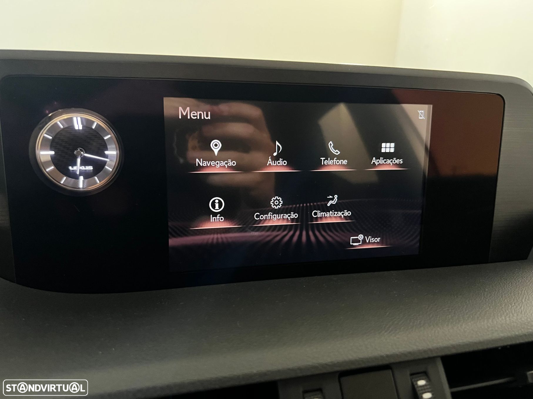 Lexus es-300h F Sport+ - 13