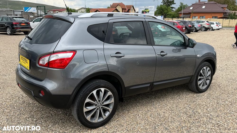 Nissan Qashqai 2.0 DCI 4 x 4 DPF Aut tekna - 7