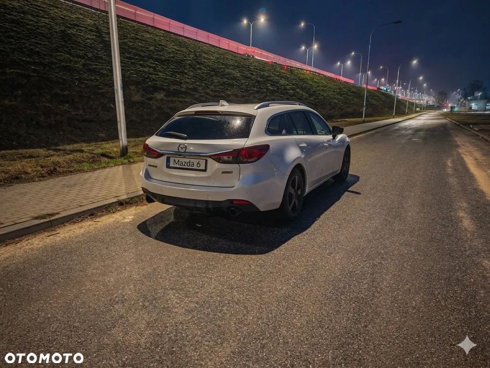 Mazda 6 - 4