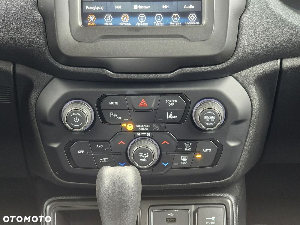 Jeep Renegade 1.6 MultiJet DSG Business Line - 13
