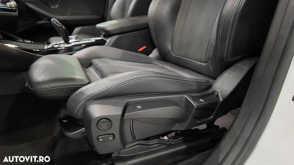 BMW X3 xDrive20i AT Advantage - 11