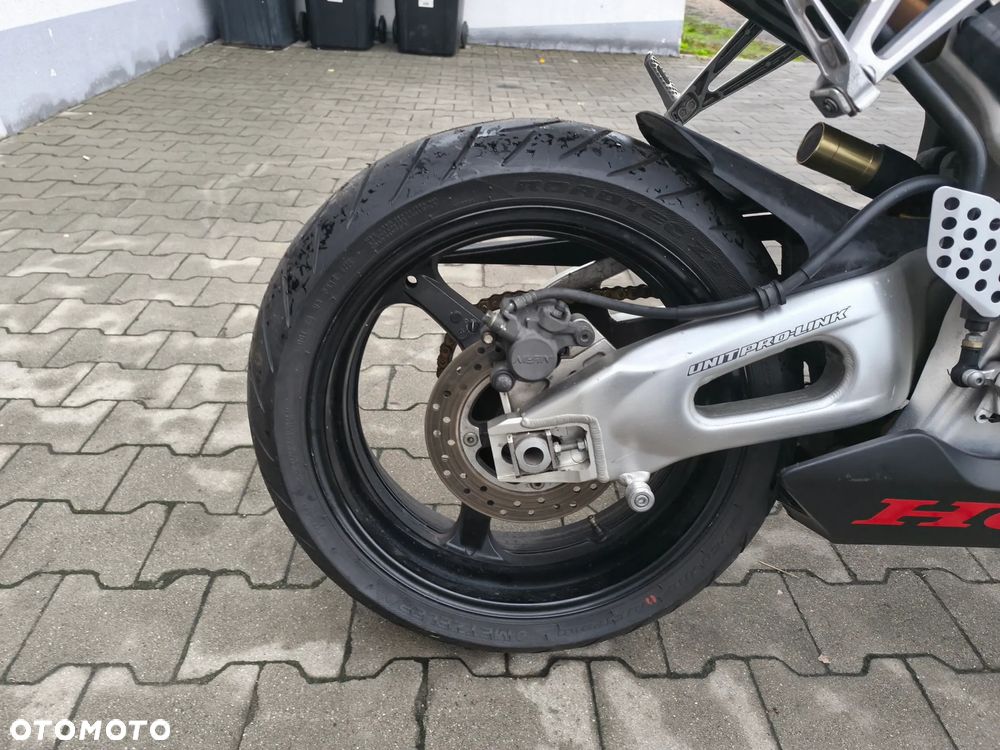 Honda CBR - 27