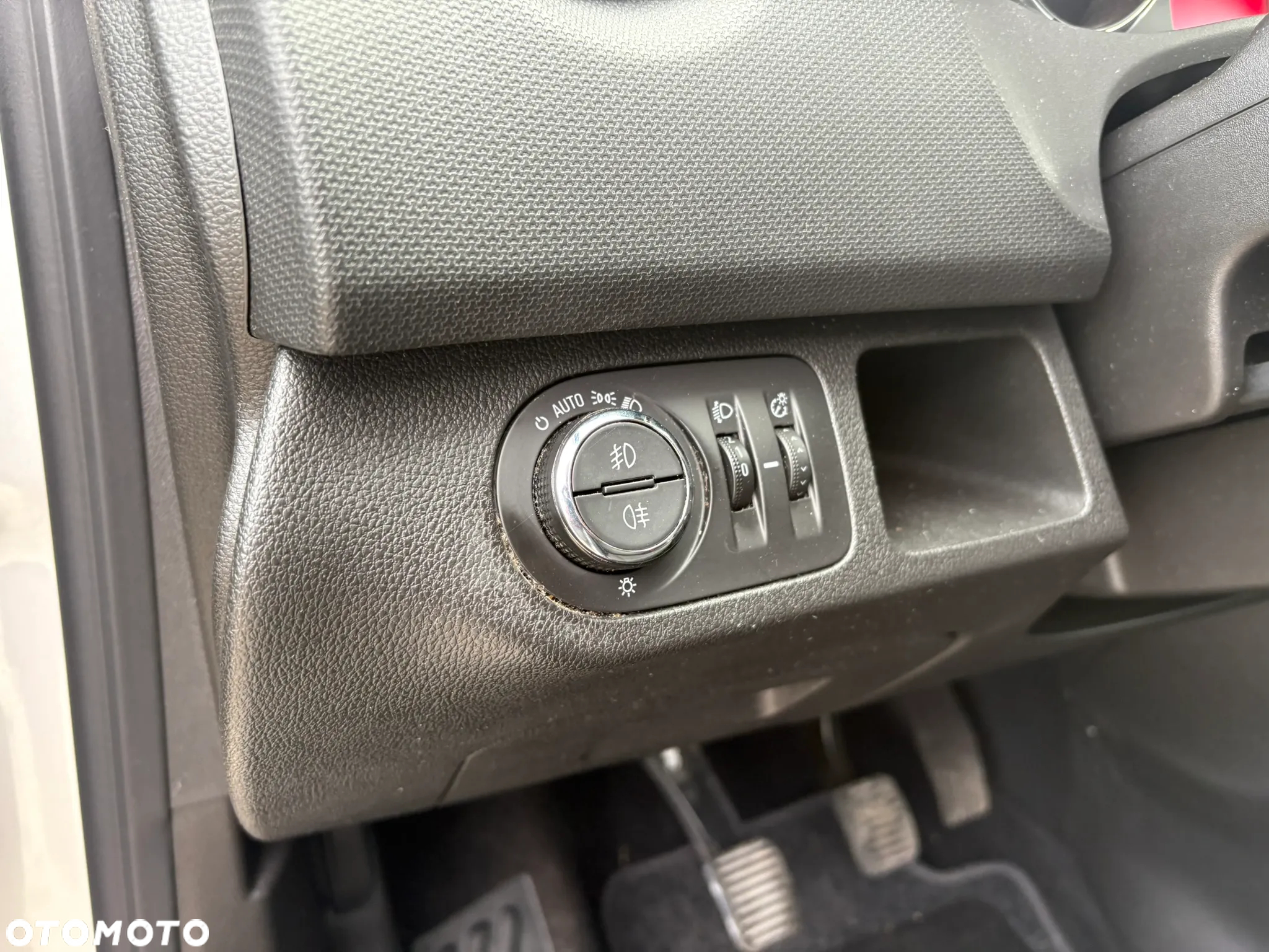 Opel Meriva 1.6 CDTI Design Edition S&S - 20