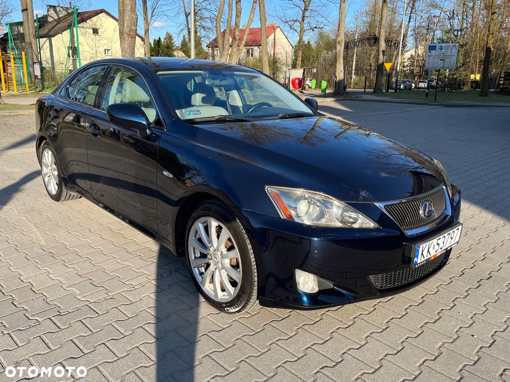 Lexus IS 250 Prestige - 10