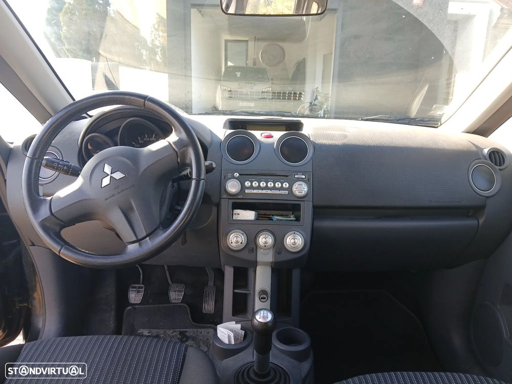 Mitsubishi Colt 1.1 E-motion - 5