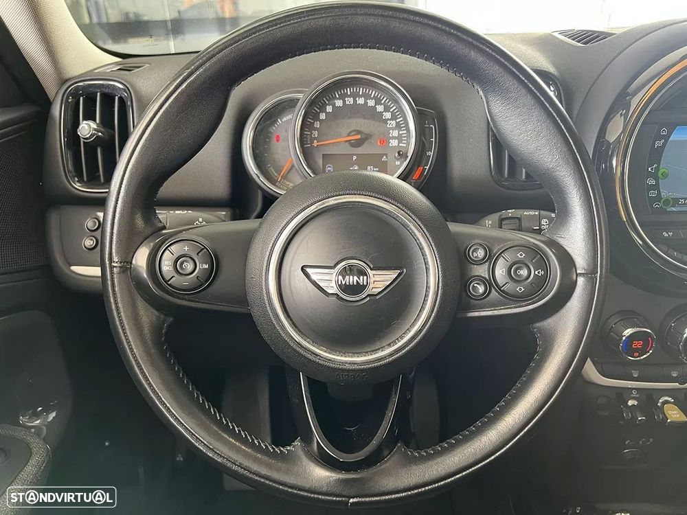 MINI Countryman Cooper SE ALL4 Auto - 9