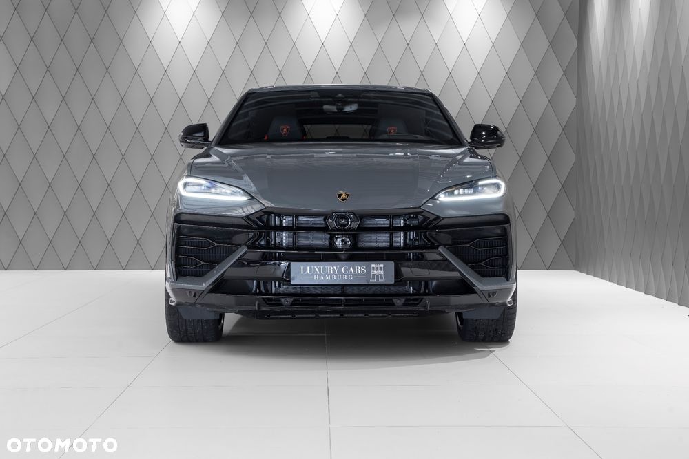 Lamborghini Urus - 2