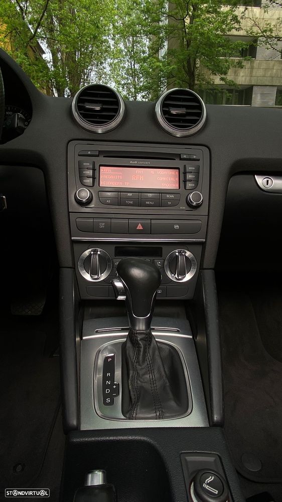 Audi A3 Cabrio 2.0 TDi Sport S tronic - 18