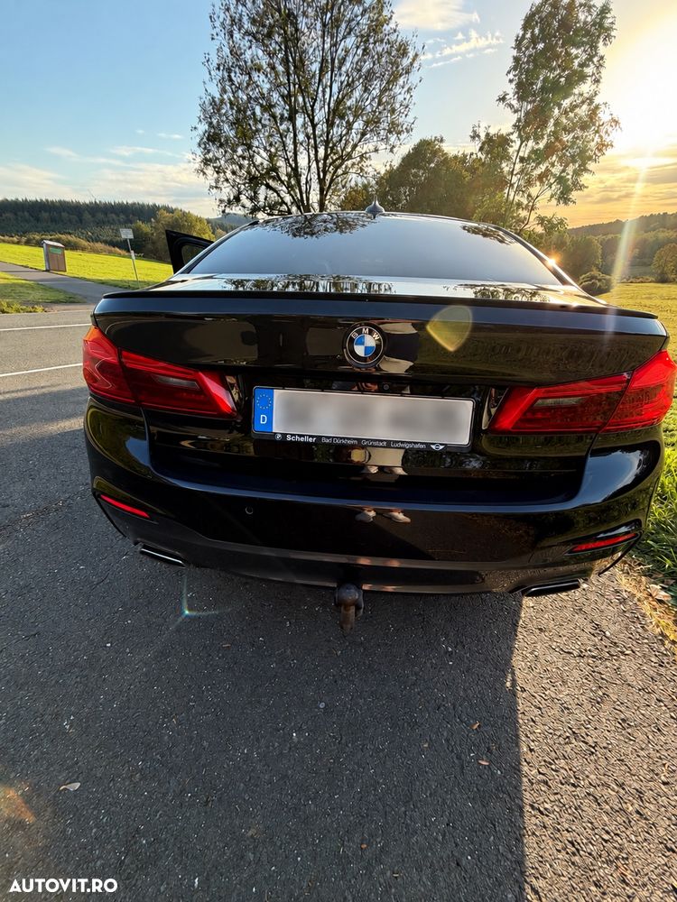 BMW Seria 5 530d xDrive AT - 2