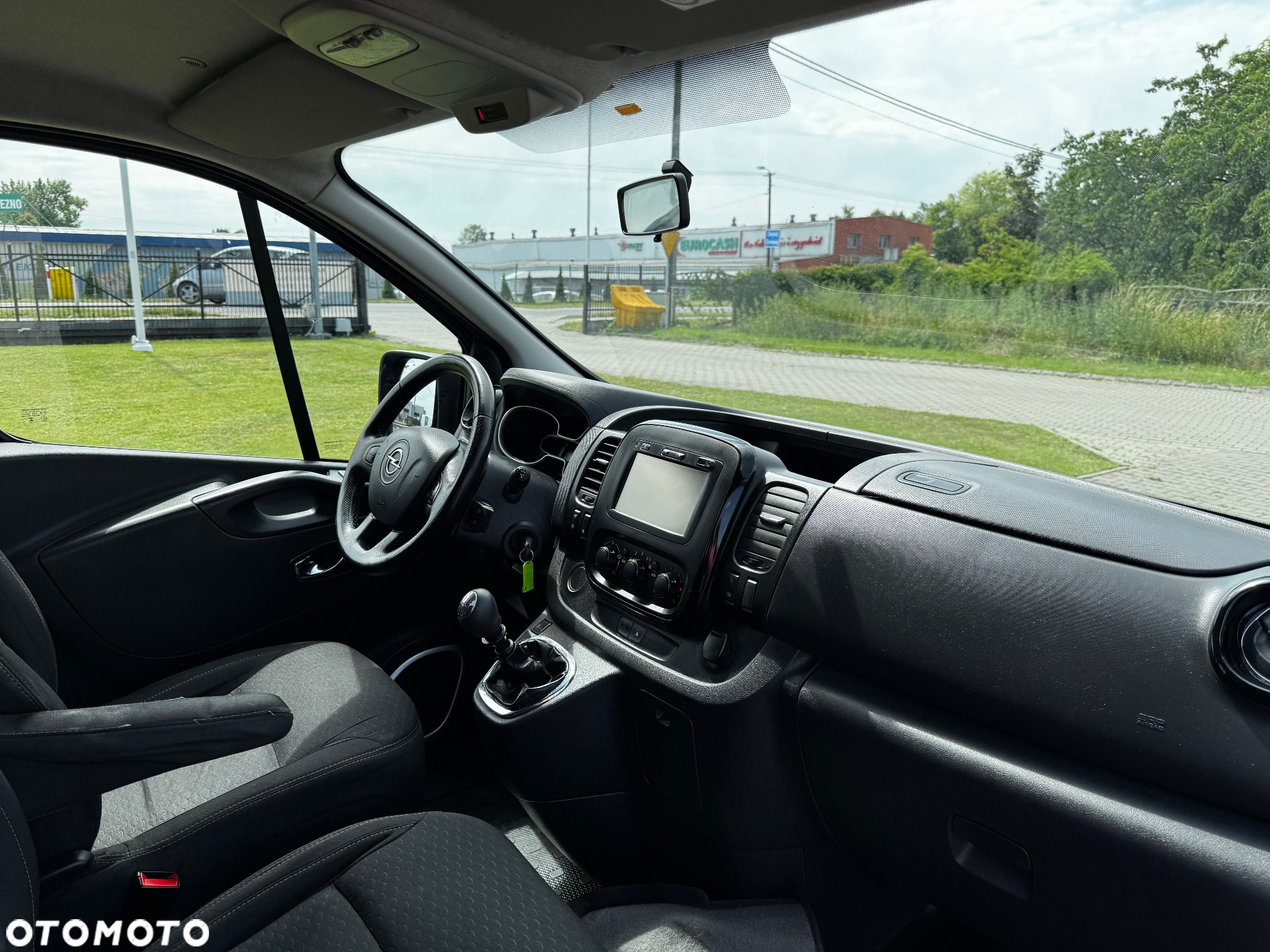Opel Vivaro - 4