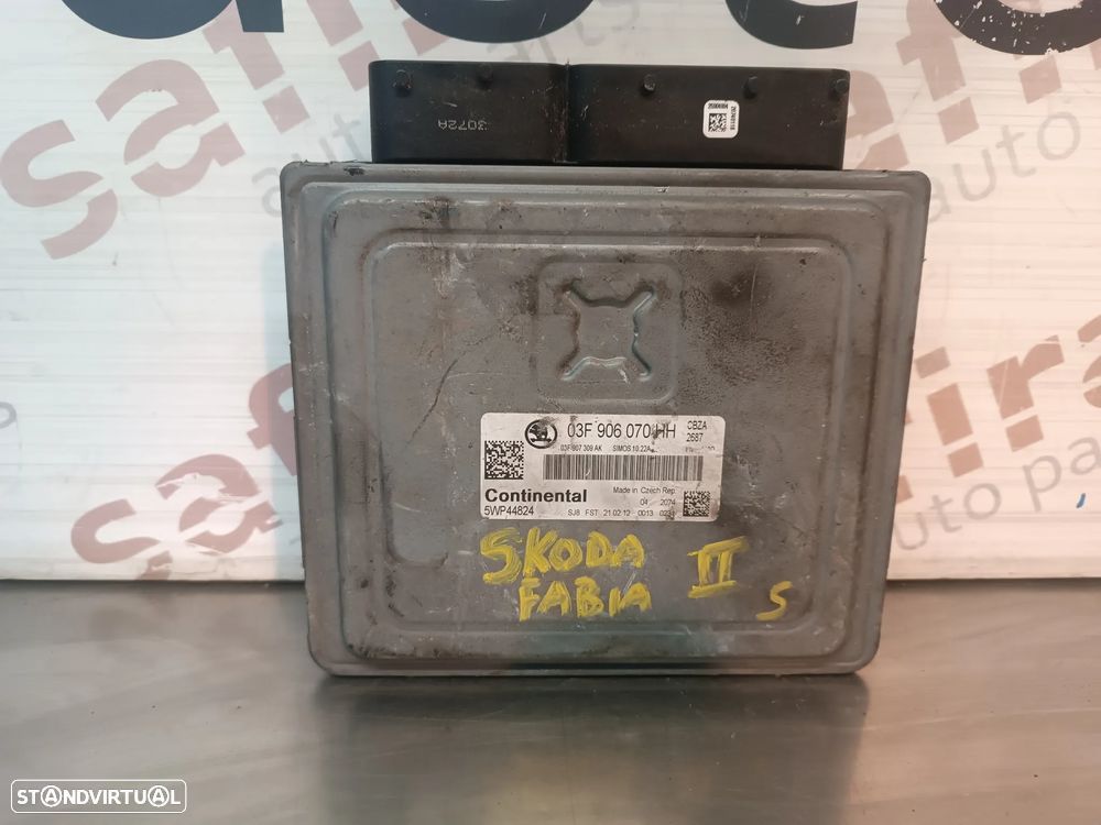 UNIDADE / CENTRALINA DO MOTOR SKODA FABIA II 03F906070HH 5WP44824 - 1