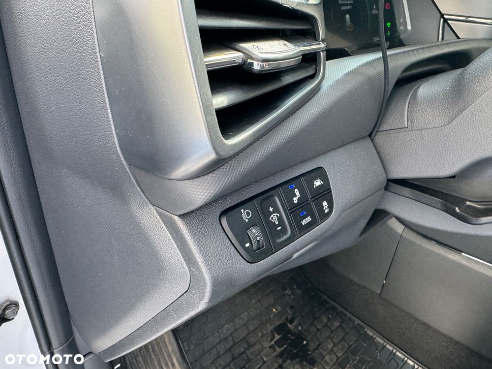 Hyundai IONIQ plug-in hybrid Platinum - 17