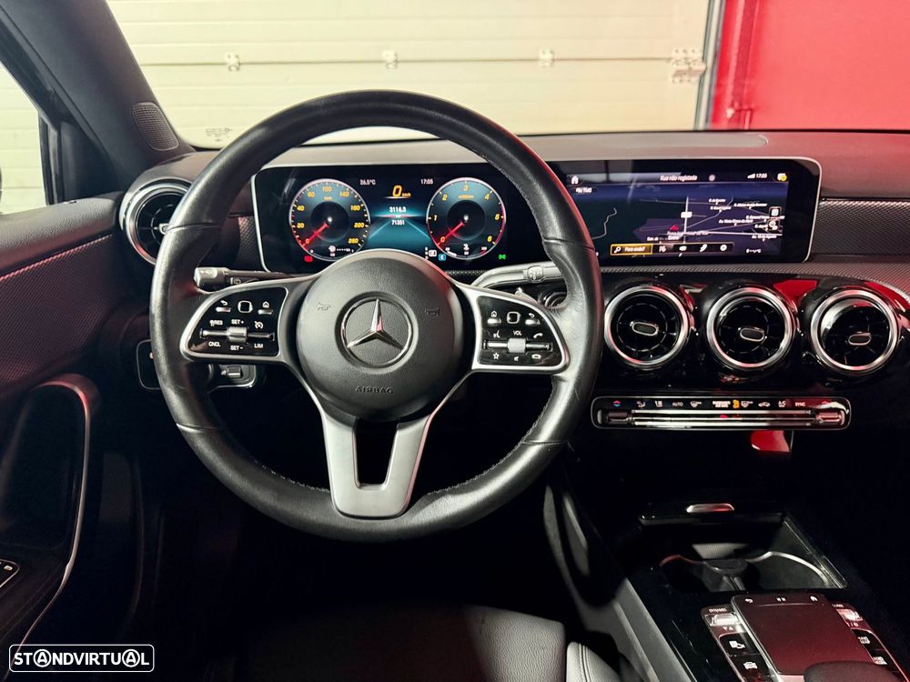 Mercedes-Benz A 180 d Progressive Aut. - 32
