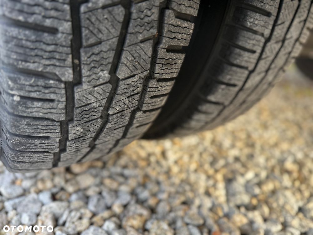 Iveco Daily 72-180/2023/Automat Hi-Matic/kontener 15 epalet/winda 1000kg/poduszki fabryczne/ - 14