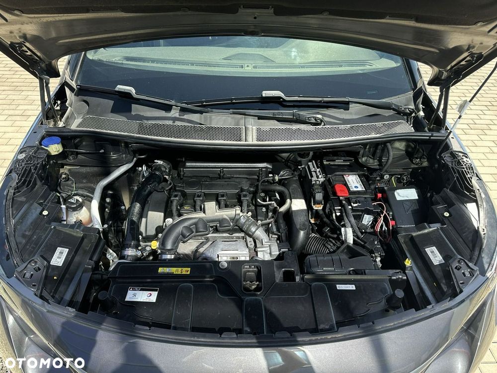 Peugeot 3008 1.6 THP Allure S&S EAT6 - 33
